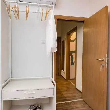 Different Апартаменты *