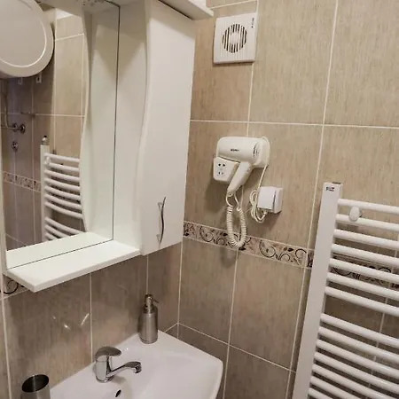 Different Апартаменты *