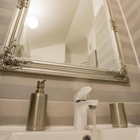 Апартаменты Different *